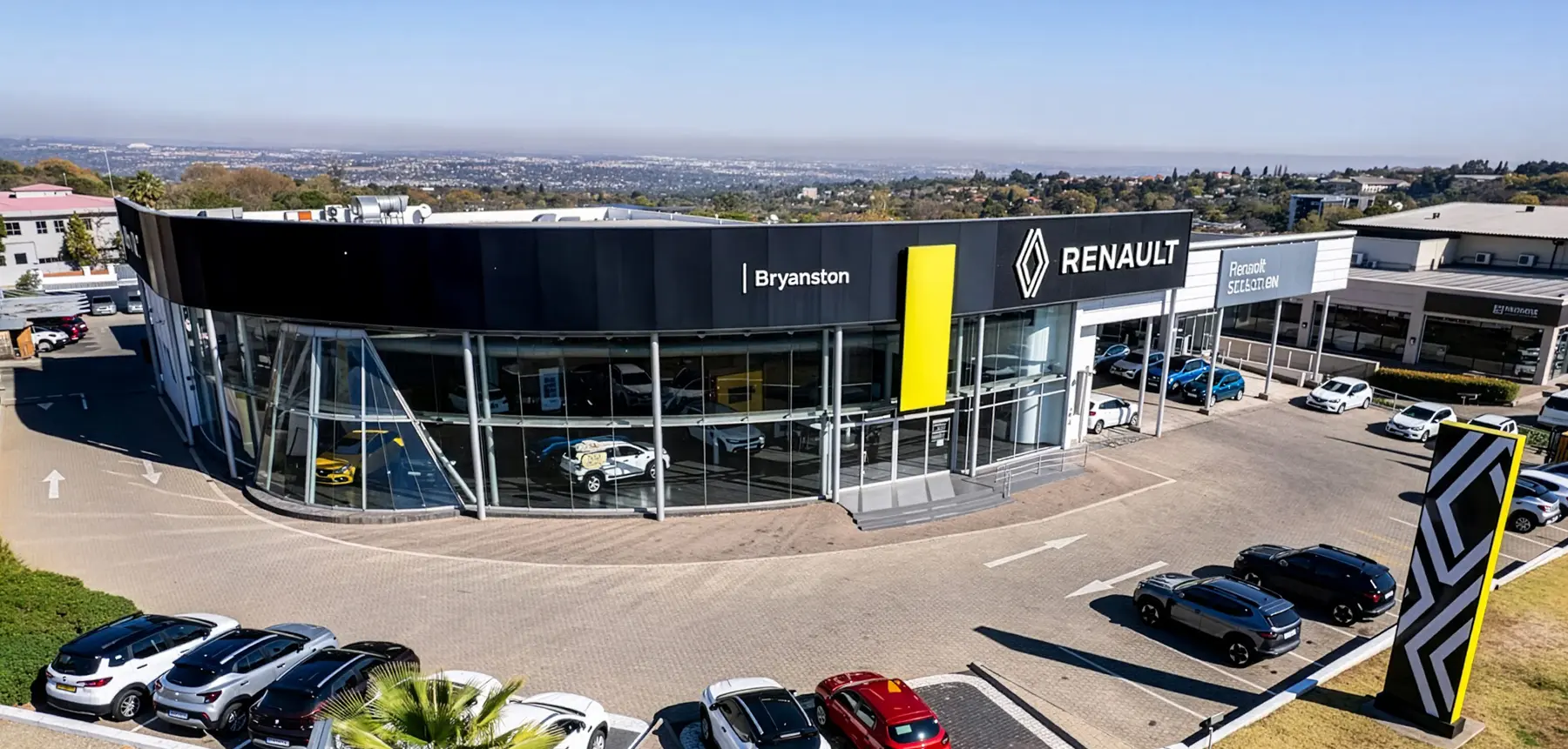 Motus Dealership Renault Bryanston 2